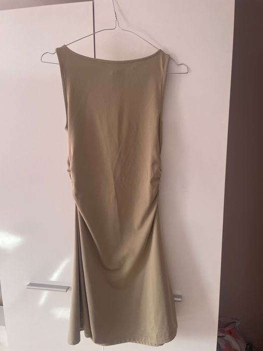 Лятна спортна рокля HM