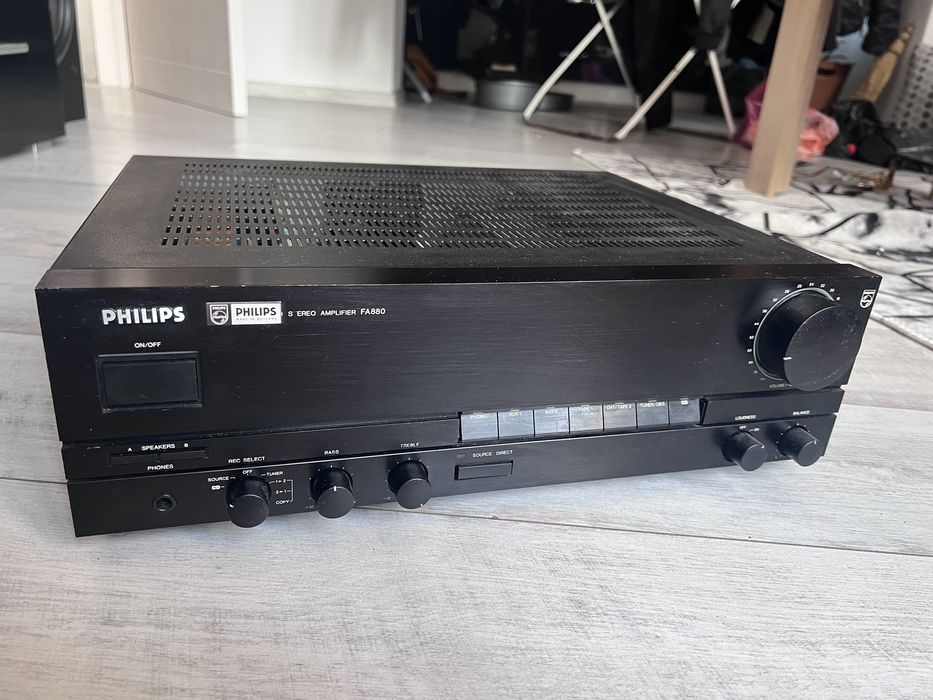 Усилвател Philips FA880