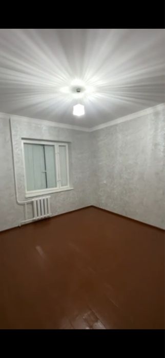 Qibray markazida 3 xonali kvartira ijaraga beriladi!