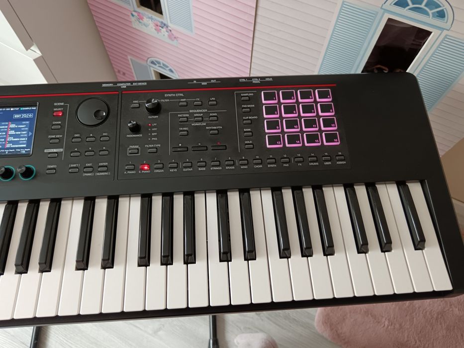 Vand Roland Fantom 07