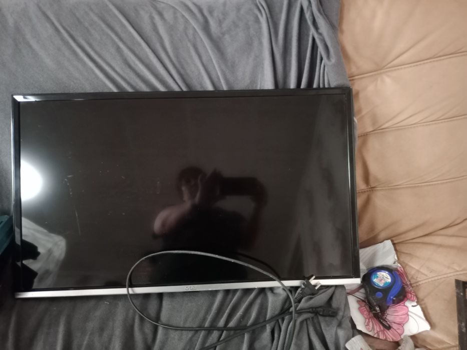 Продам телевизор