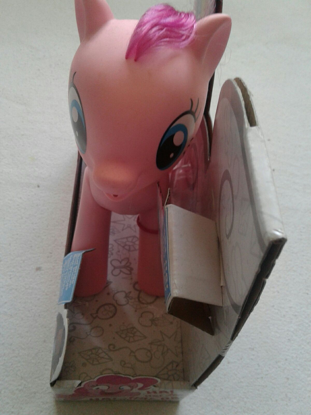 Ponei MLP Pinkie Pie care chicoteste,original Hasbro E5106,nou,sigilat