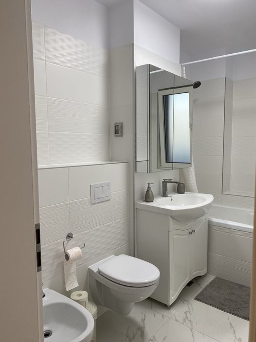 Apartament cu 2 camere, parcare subterană-Aradului Iris