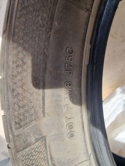 2 броя зимни гуми ROADHOG RGAS02XL 205/55/17 отлично запазени втора уп