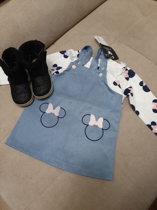 Обувки за момиче 21 и 23 номер