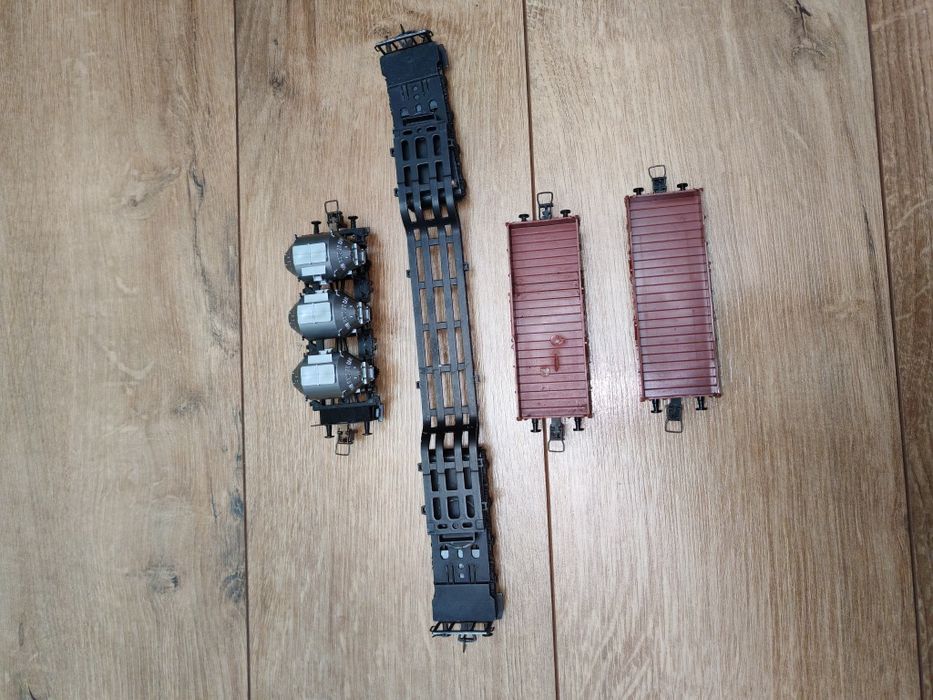 Vagoane trenulețe electrice