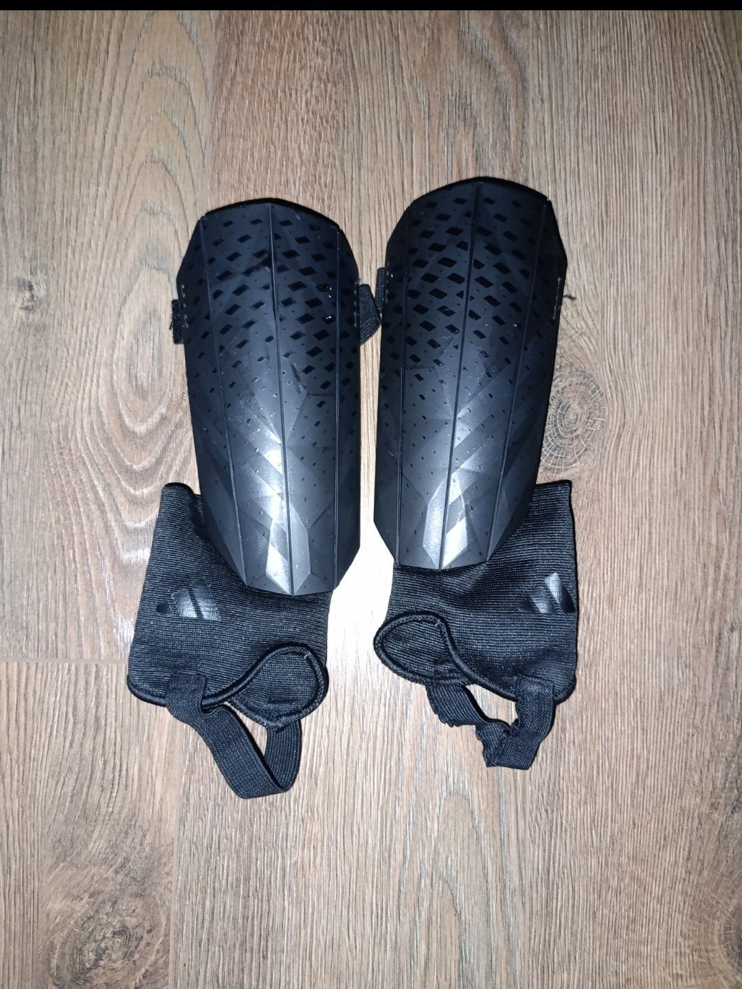 Футболни кори Adidas