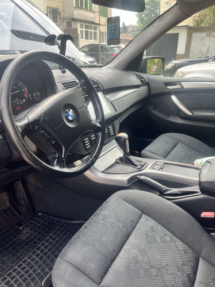 Автомобил джип BMW X5