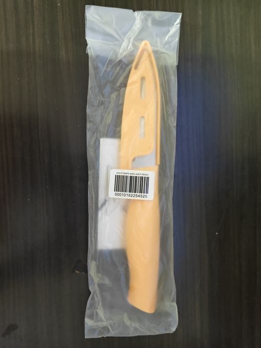 Универсальный нож Tupperware