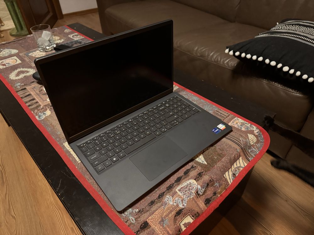 Vand laptop Dell