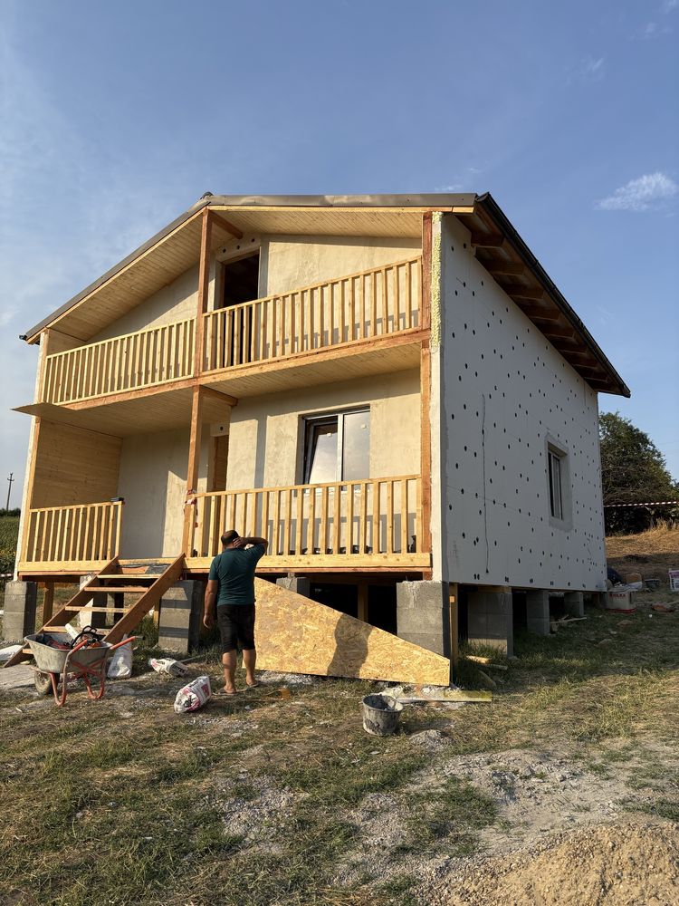 ACCEPT VARIANTE AUTO , Vand Casa cu mansarda la cheie