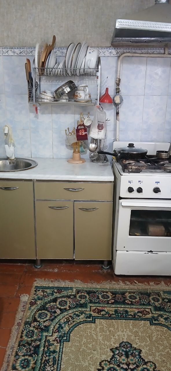 Продается двух комнатная квартира