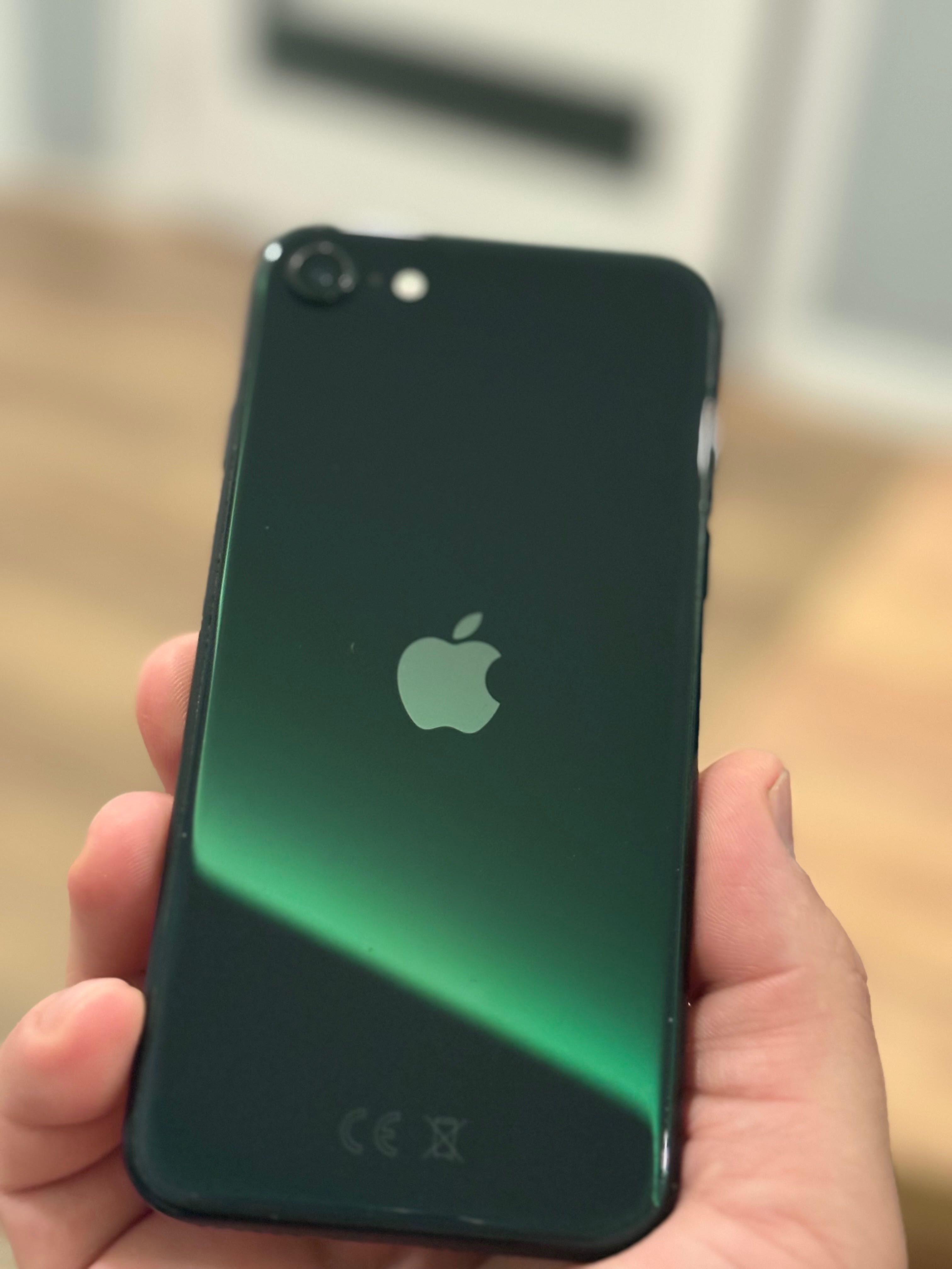 iPhone SE 2020 128GB