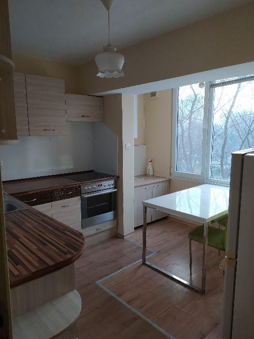 Дава се под наем Двустаен апартамент в Варна, Левски - 65 кв.м за 383 € - Снимка #3