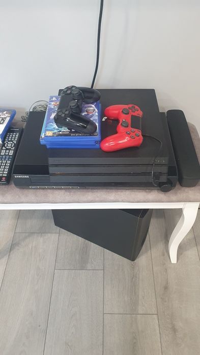 Продам пс4 про за 120000