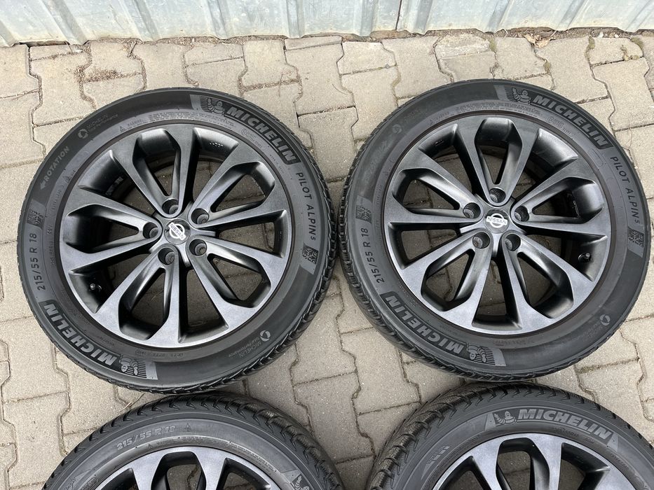 Jante aliaj 5x114.3mm anvelope iarna 215/55 R18 Nissan QashQai X-Trail
