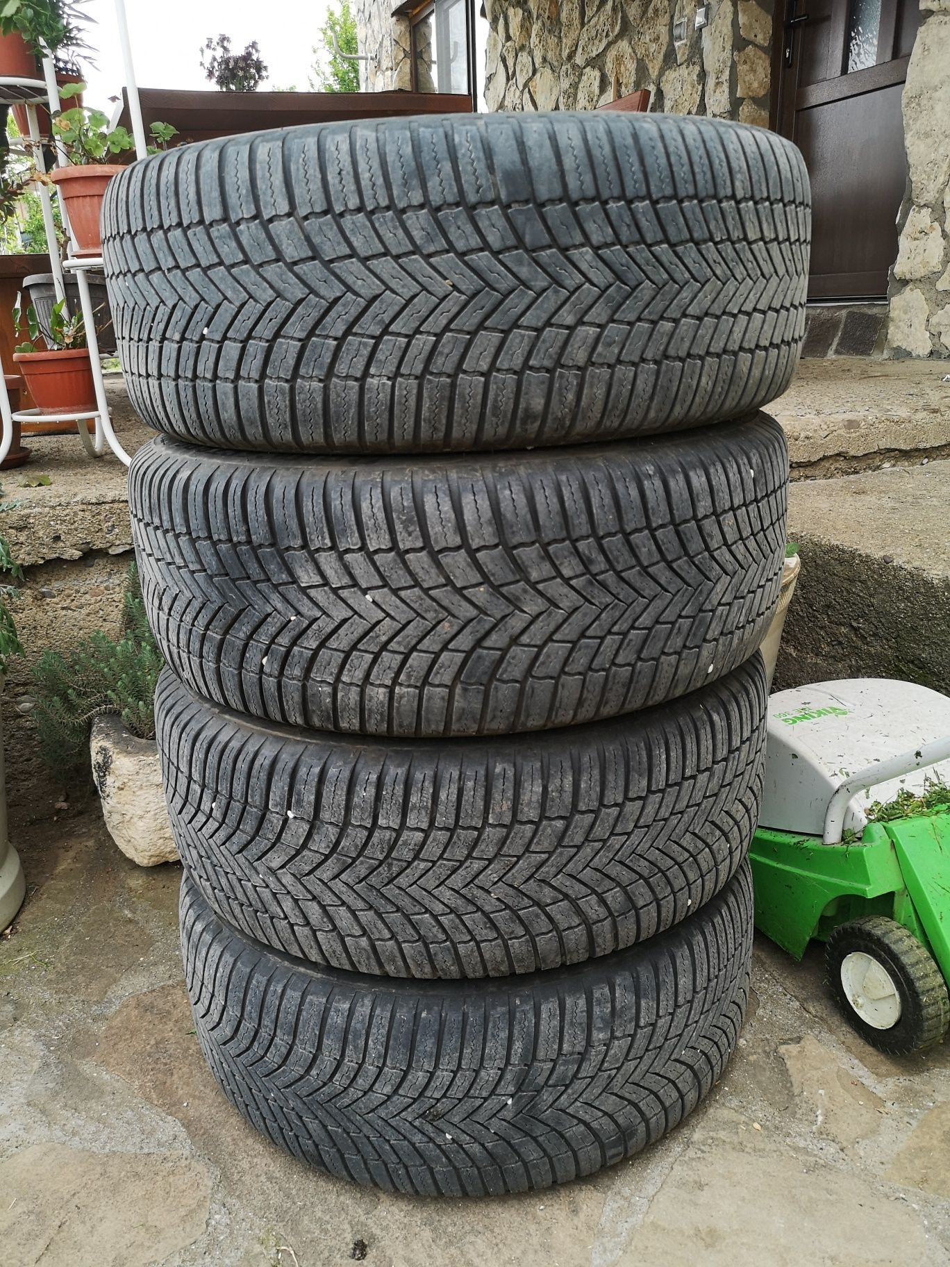 Bridgestone Weather Control A005 EVO 235/55/17