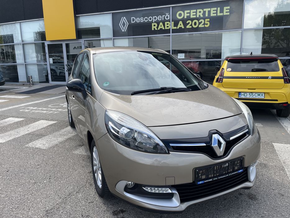 Renault Scenic  3  Af. 2015  Benzina 115 CP