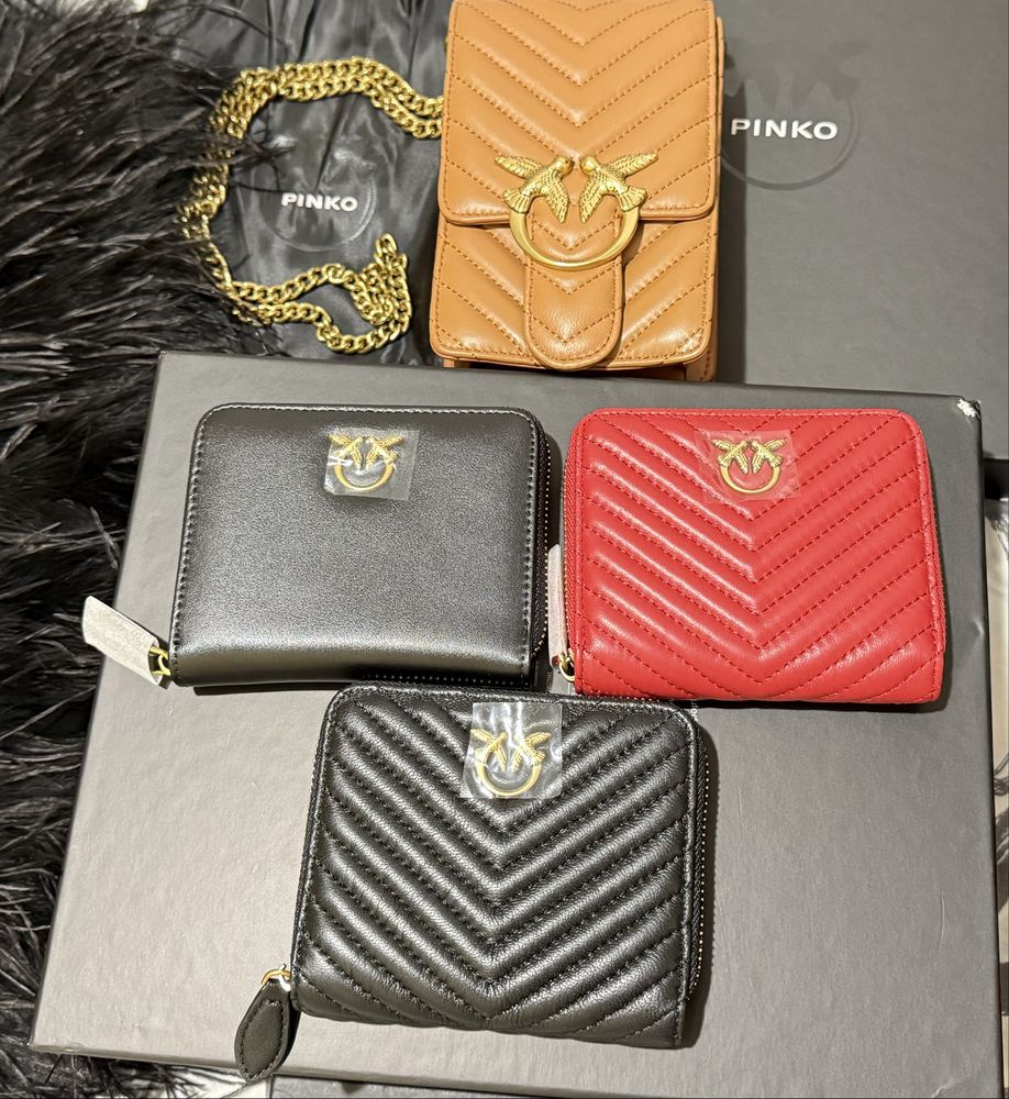 Pinko кожено  портмоне