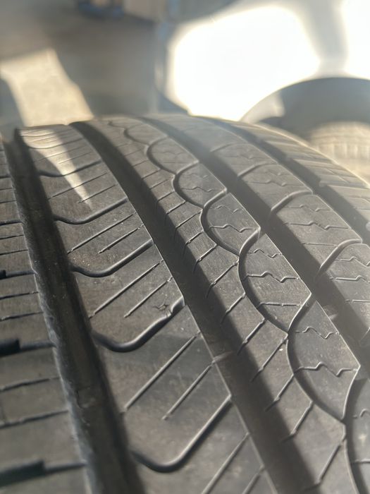 Всесезонни гуми 235/50/19  Pirelli