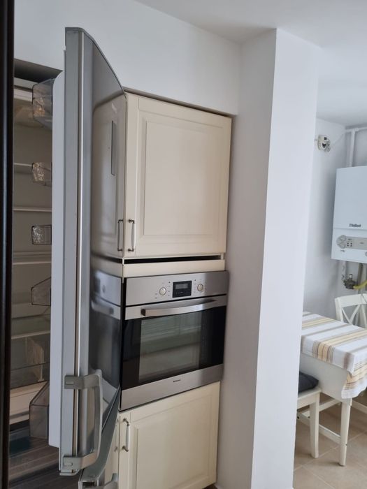 3 camere decomandat + parcare plătită – Gura Vadului