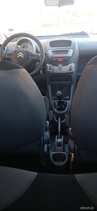 Продавам citroen c1