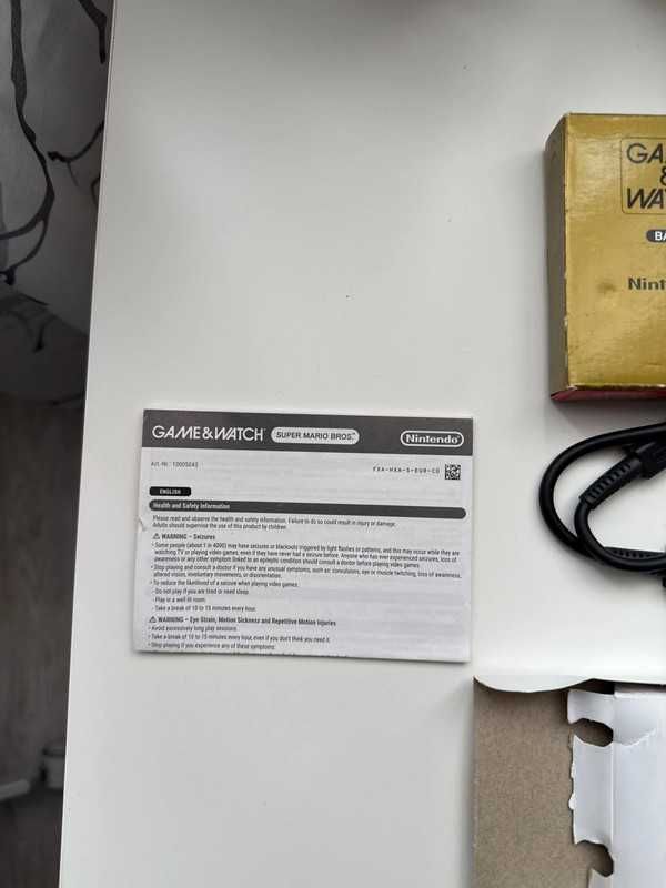 Nintendo Game & Watch + joc Super Mario Bros