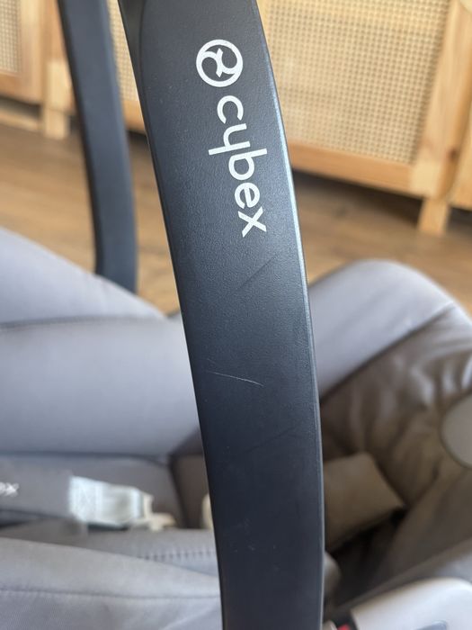 Стол за кола Cybex Cloud T
