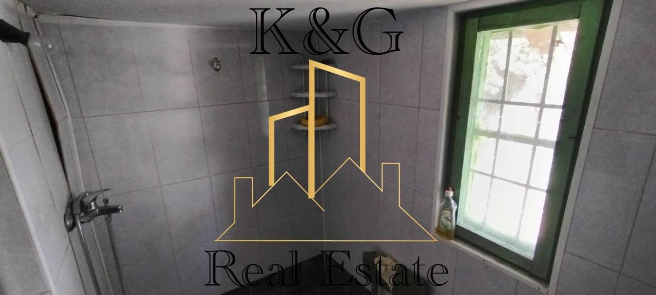 Продава се Къща в Разград, Промишлена зона - Изток - 40 кв.м за 1250 €/кв.м - Снимка #3