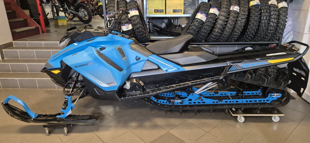 2019 Ski -Doo Summit 850X