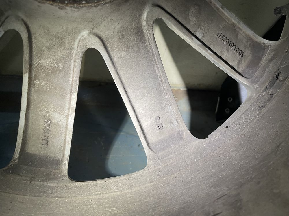 Джанти с гуми 19 5x112 от VW Phaiton
