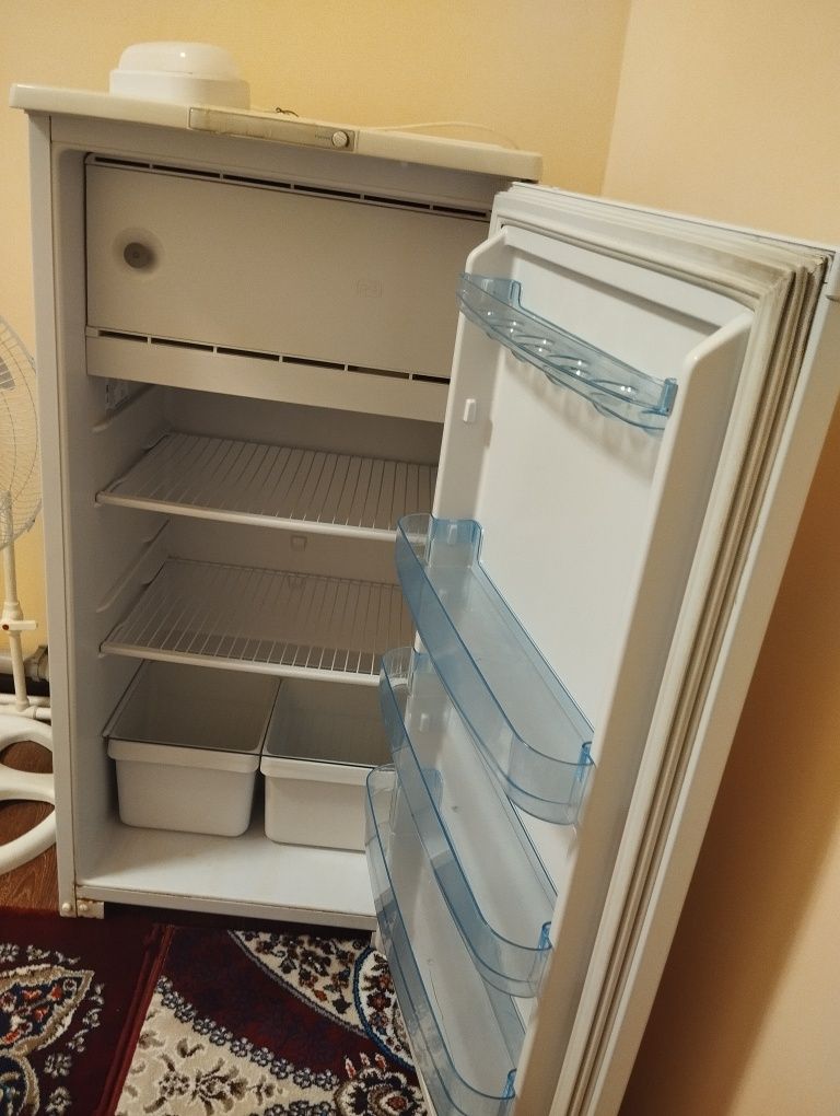 Холодильник Морозильник
