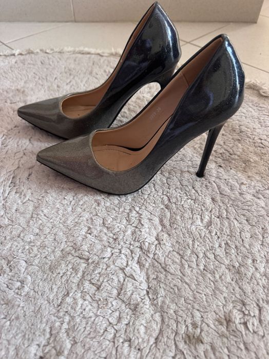 Дамски обувки различни модели