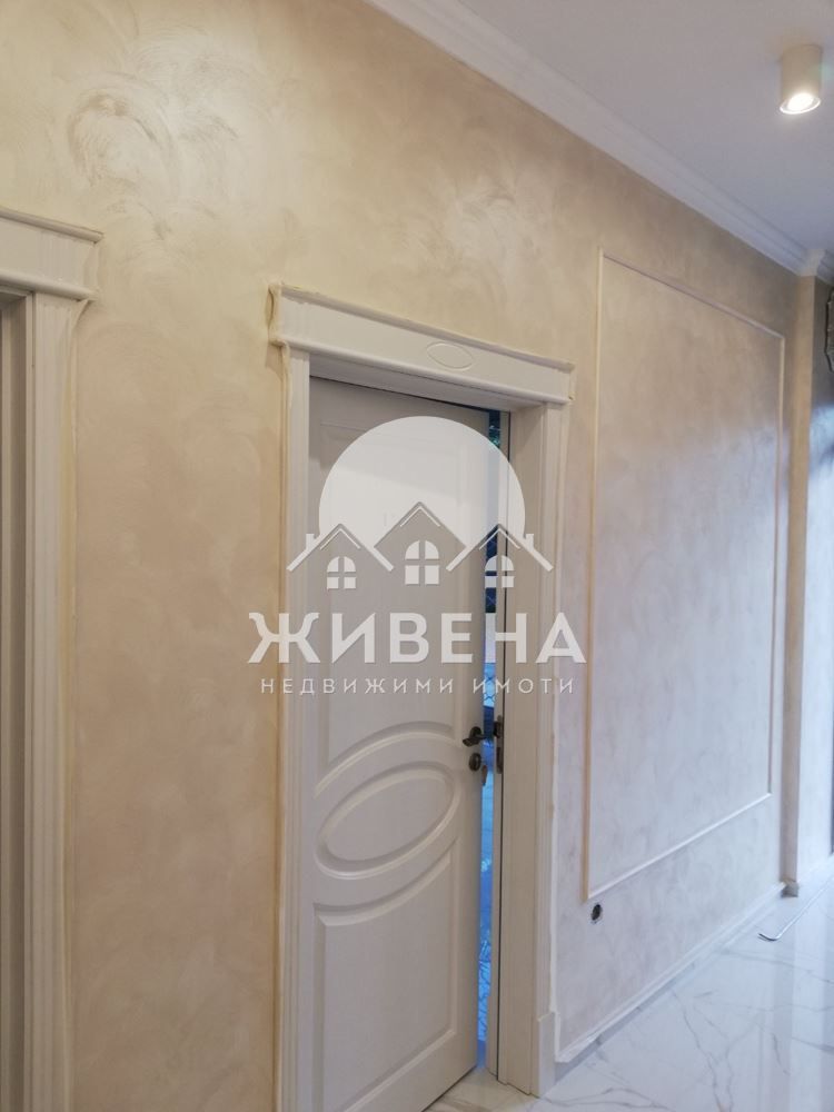 Кабинет / Помещение / Офис до Операта, площ 70 кв.м