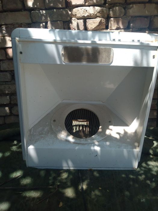 Элекро Вытяжка на кухню