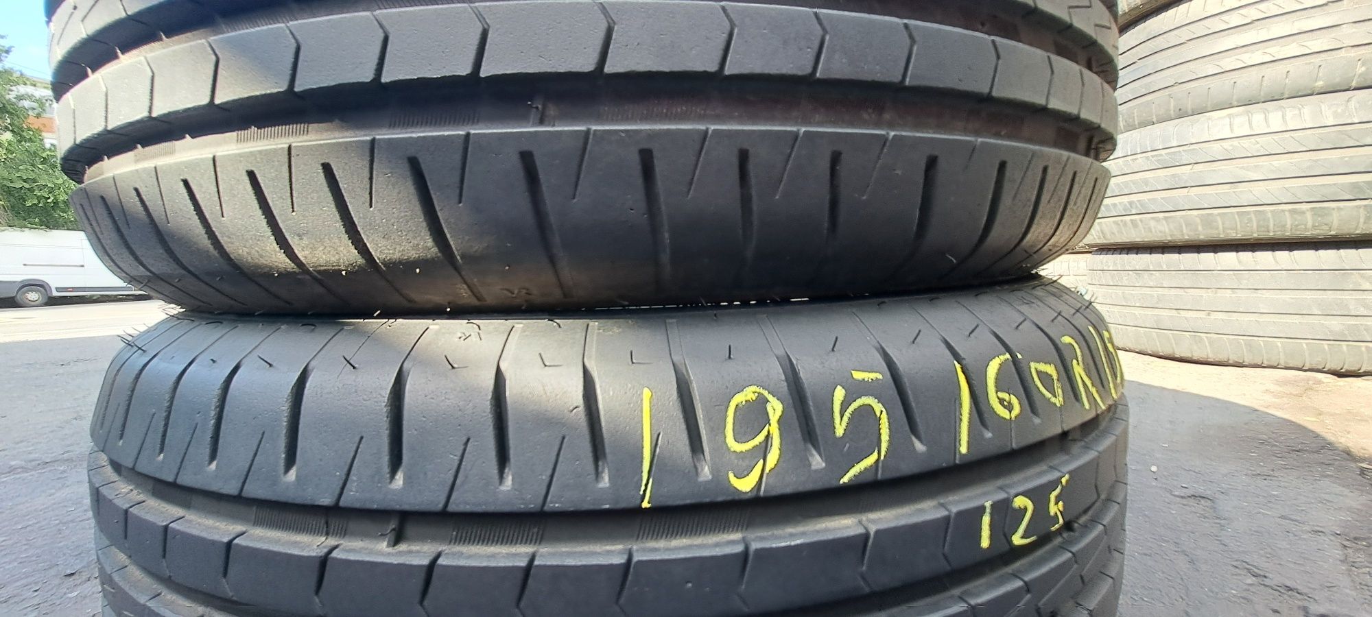 2 anvelope vara 195/60r15 Vredestein Montaj Gratuit