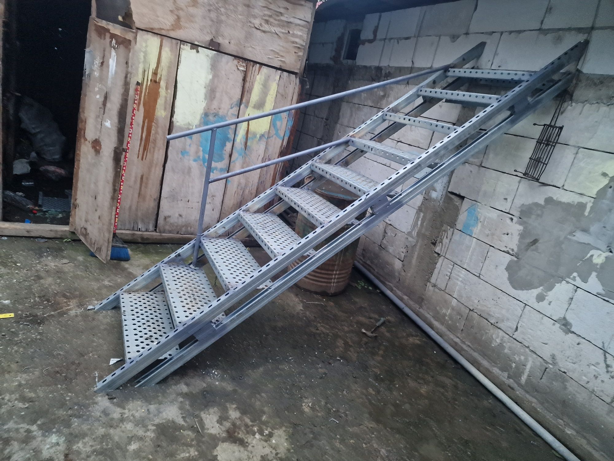 Scari galvanizate