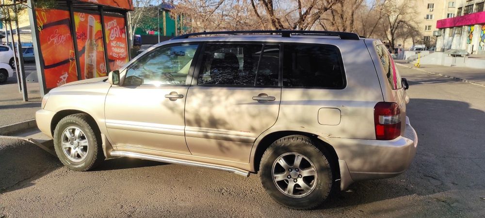 Продам Хайлендер 2004 срочно