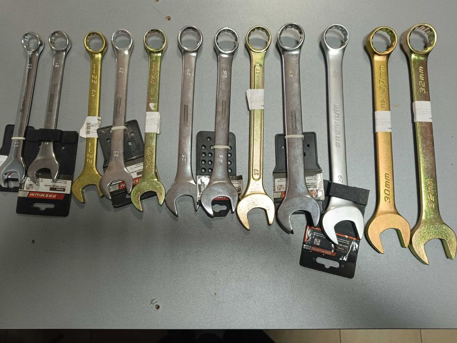 Комплект звездогаечни ключове 20–32 mm – 12 броя