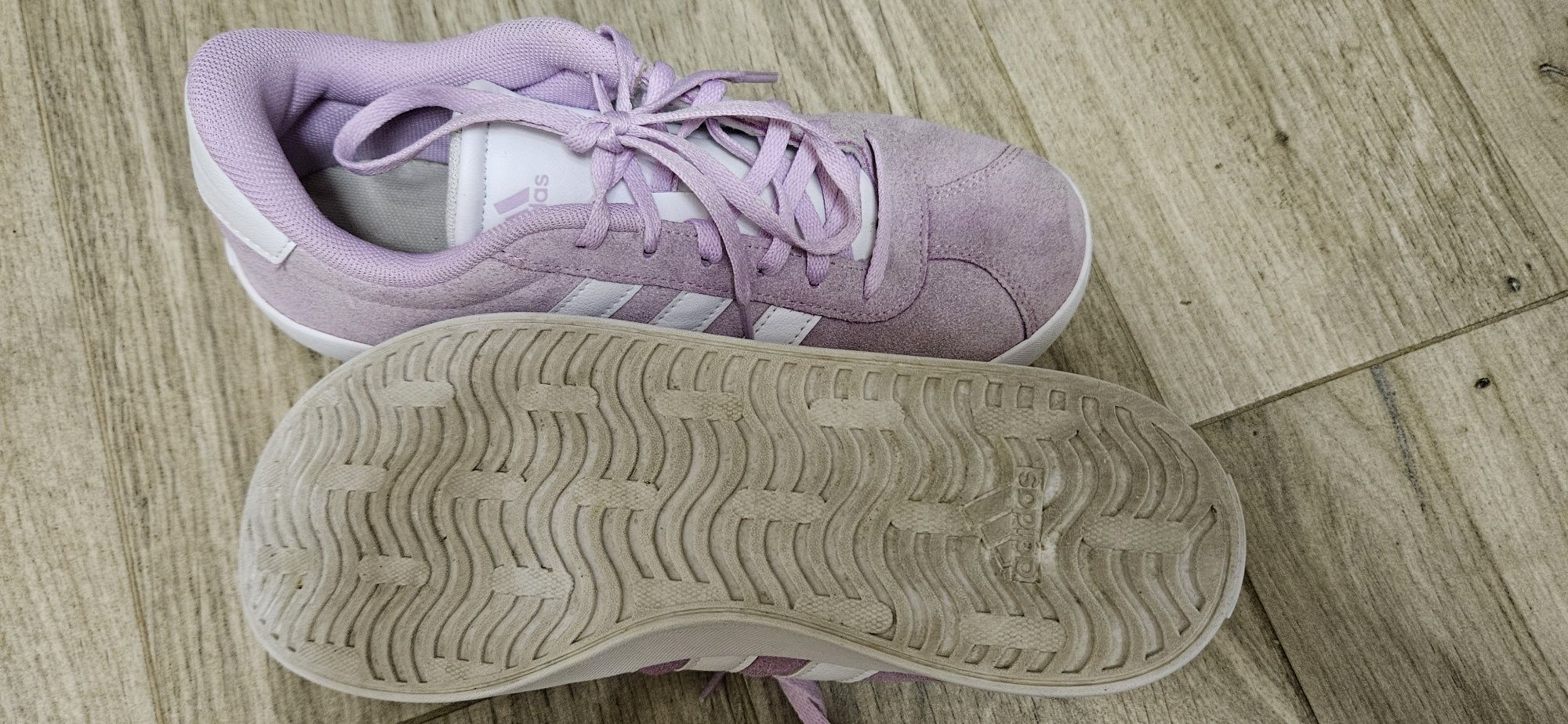 Розови маратонки Adidas