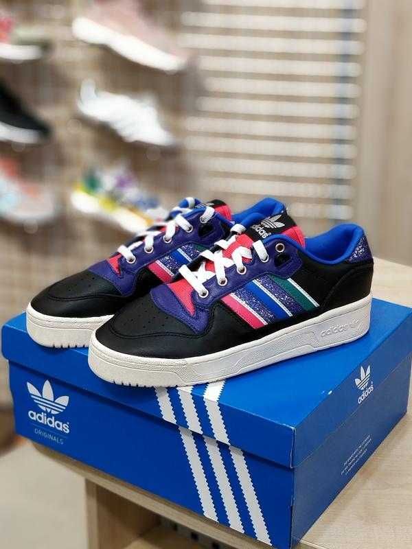 Оригинални дамски кожени кецове * ADIDAS RIVALRY LOW  * EU 38 2/3