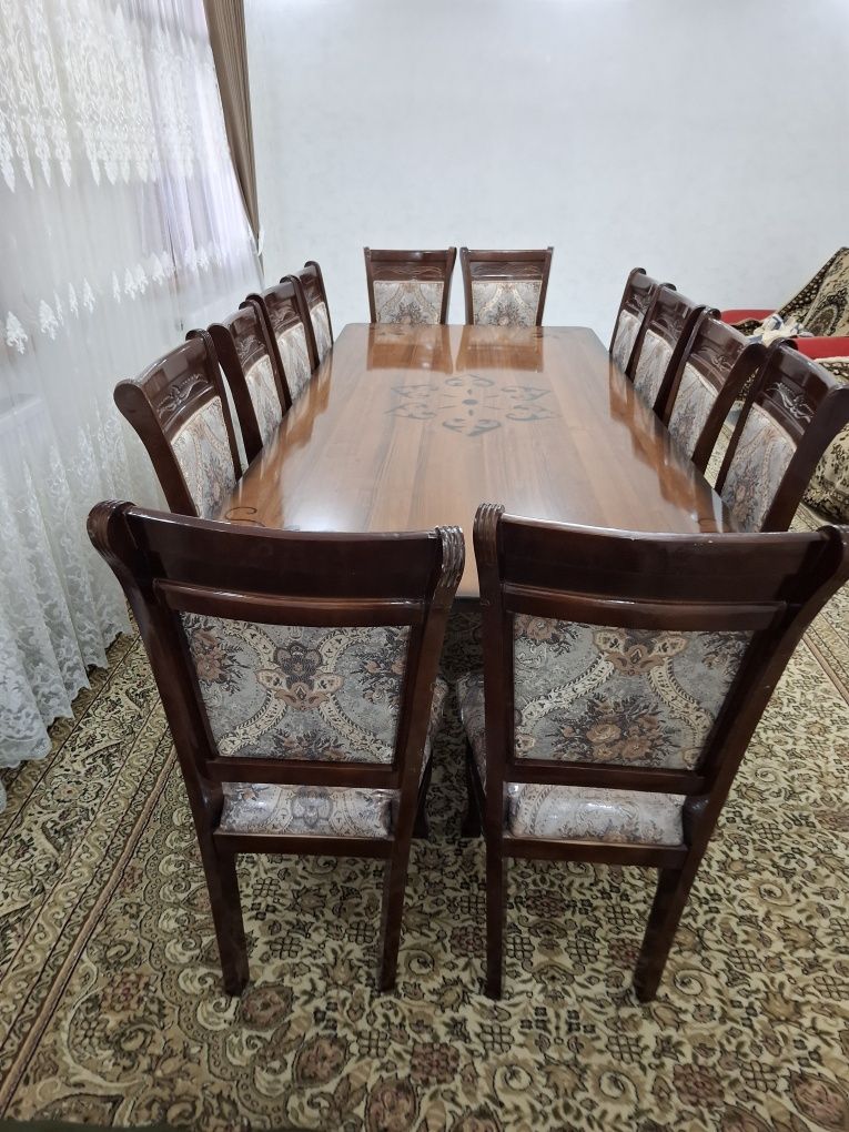 Стол стуля 12 продаётся