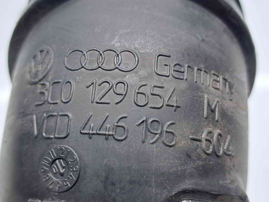 Tub admisie aer  Volkswagen Polo (6R) [Fabr 2009-2016] 3C0129654M 1.6