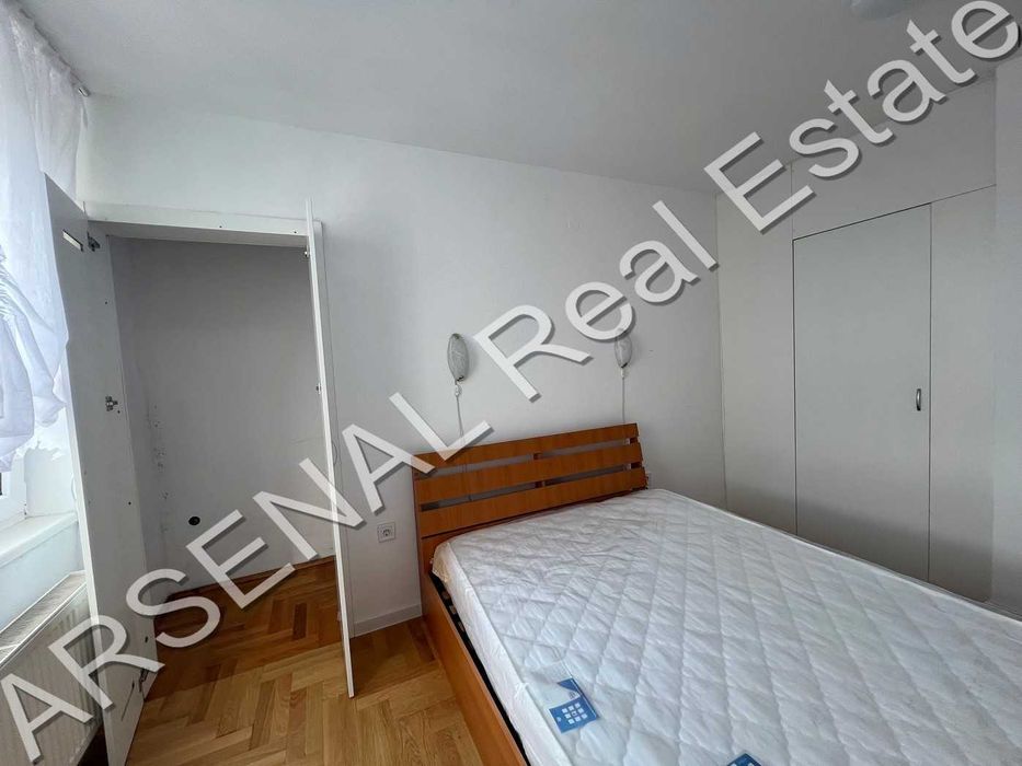 Дава се под наем Двустаен апартамент в София, Хиподрума - 80 кв.м за 550 € - Снимка #3