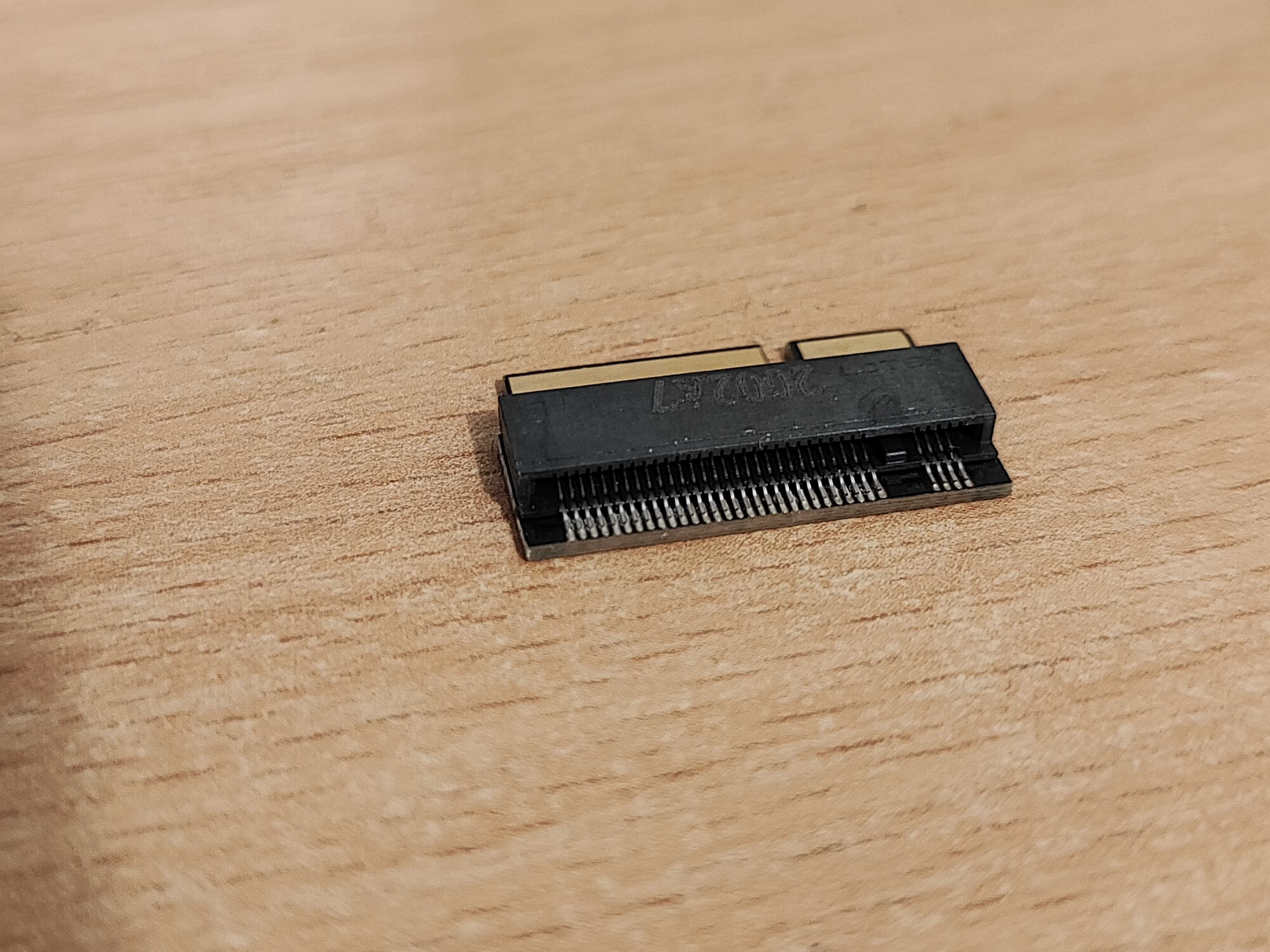 Преходник Адаптер NGFF (SATA3) към Apple Macbook SSD 7+17