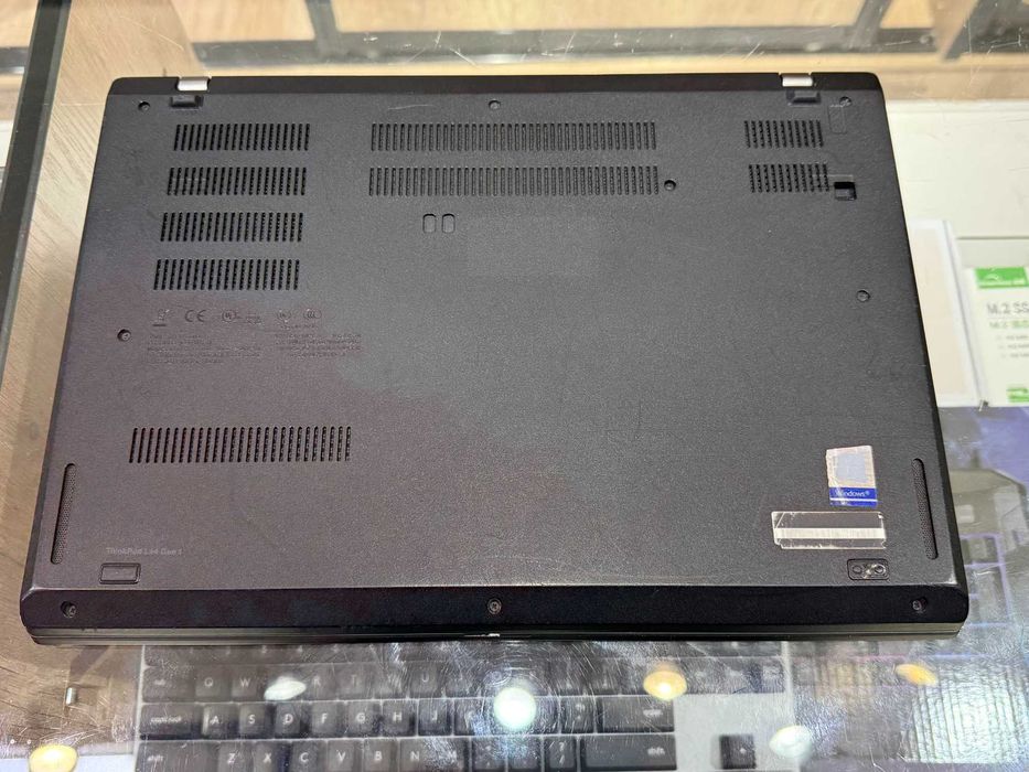 Lenovo ThinkPad L14 AMD Ryzen 5 4500U озу8гб 256ssd