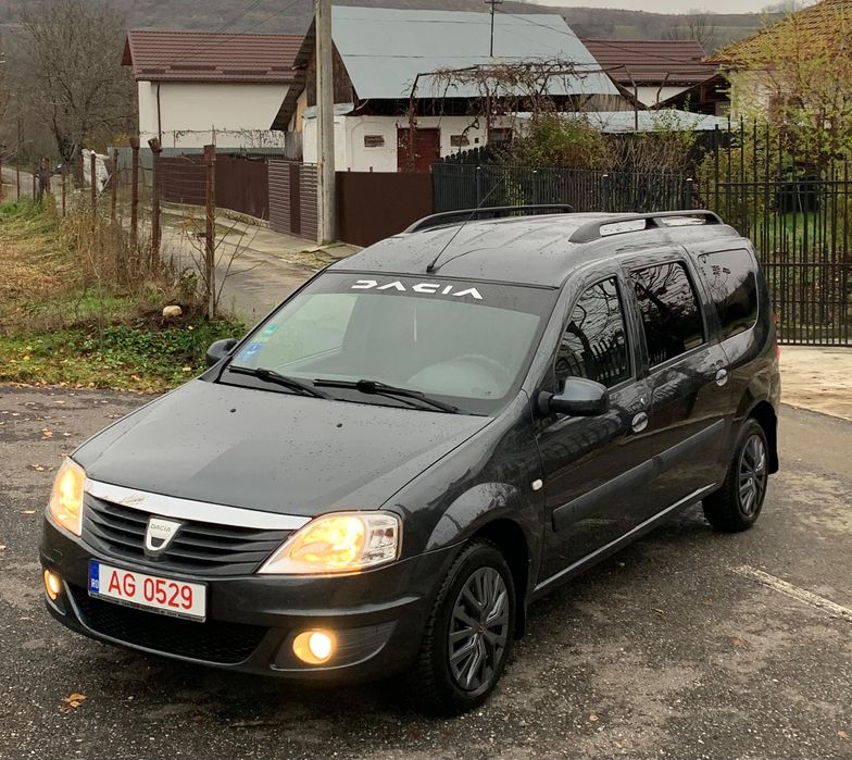 Vând Dacia Logan 1.6 mpi