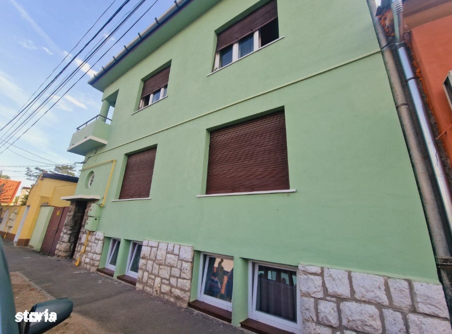 Apartament la casa ultracentral zona Podului Centenarilor