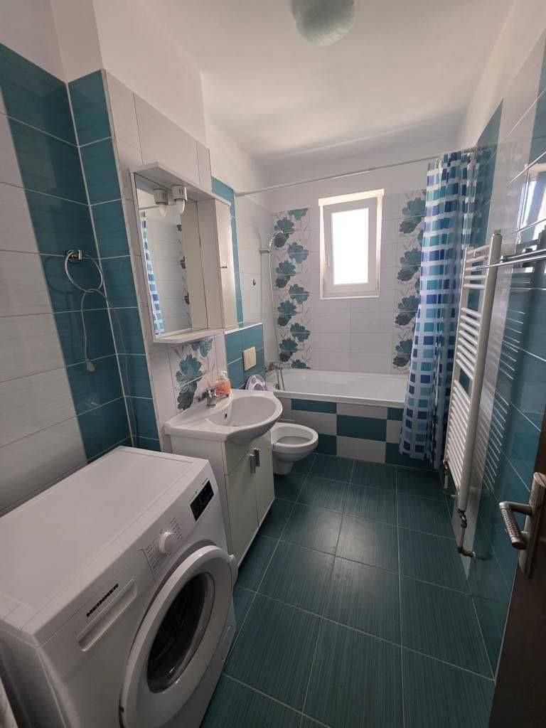 Apartament 54mp 2 camere si garaj supteran