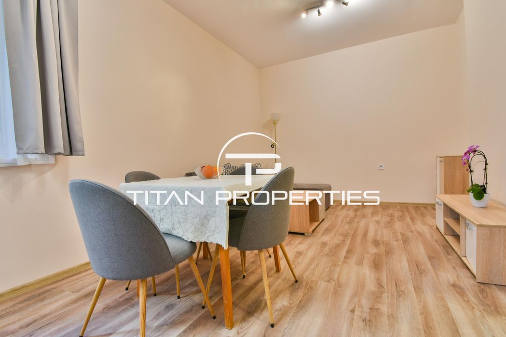 Дава се под наем Тристаен апартамент в София, Оборище - 94 кв.м за 850 € - Снимка #2